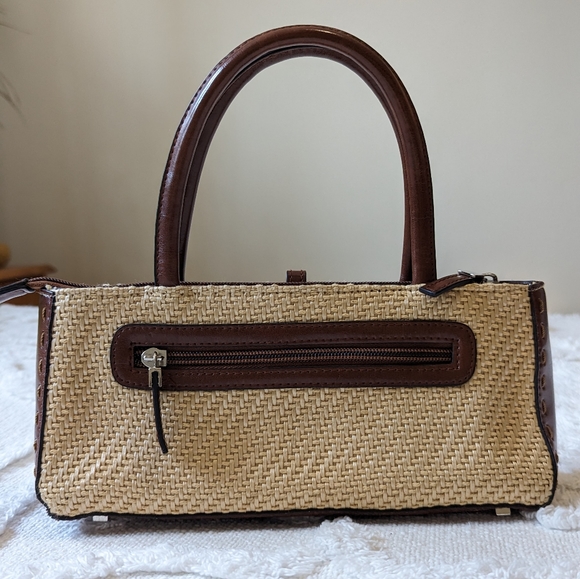 KGB STUDIO handbag. Vegan leather and woven fabric. - Picture 2 of 6